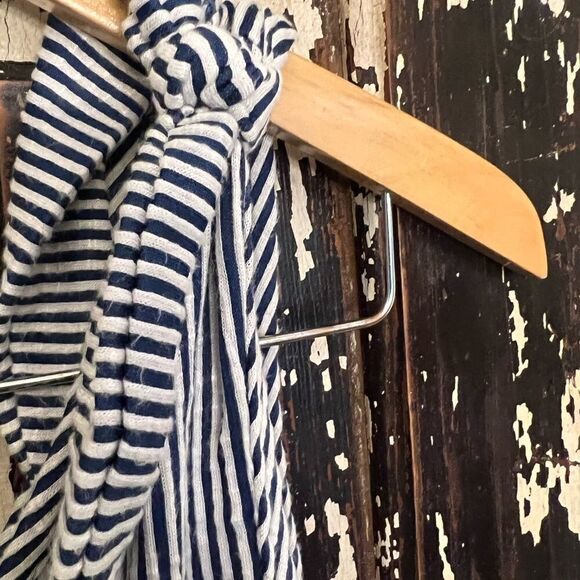 Wandering Dreams size Small bottom knot dress. - Picture 7 of 9